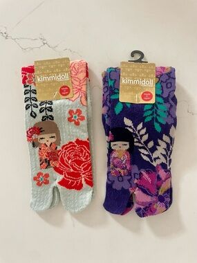 NWT! Set of 2 Kimmidoll Socks (Purple & Light Blue)